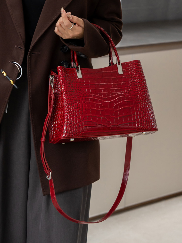 Aidrani Women Crocodile Print  - Leatherwork Designs ulasan dan harga